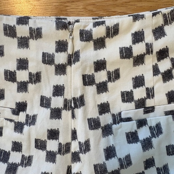 Madewell cotton patterned high rise back zip shorts - Picture 4 of 5